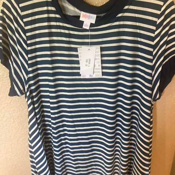 Lularoe tops - Picture 5 of 8